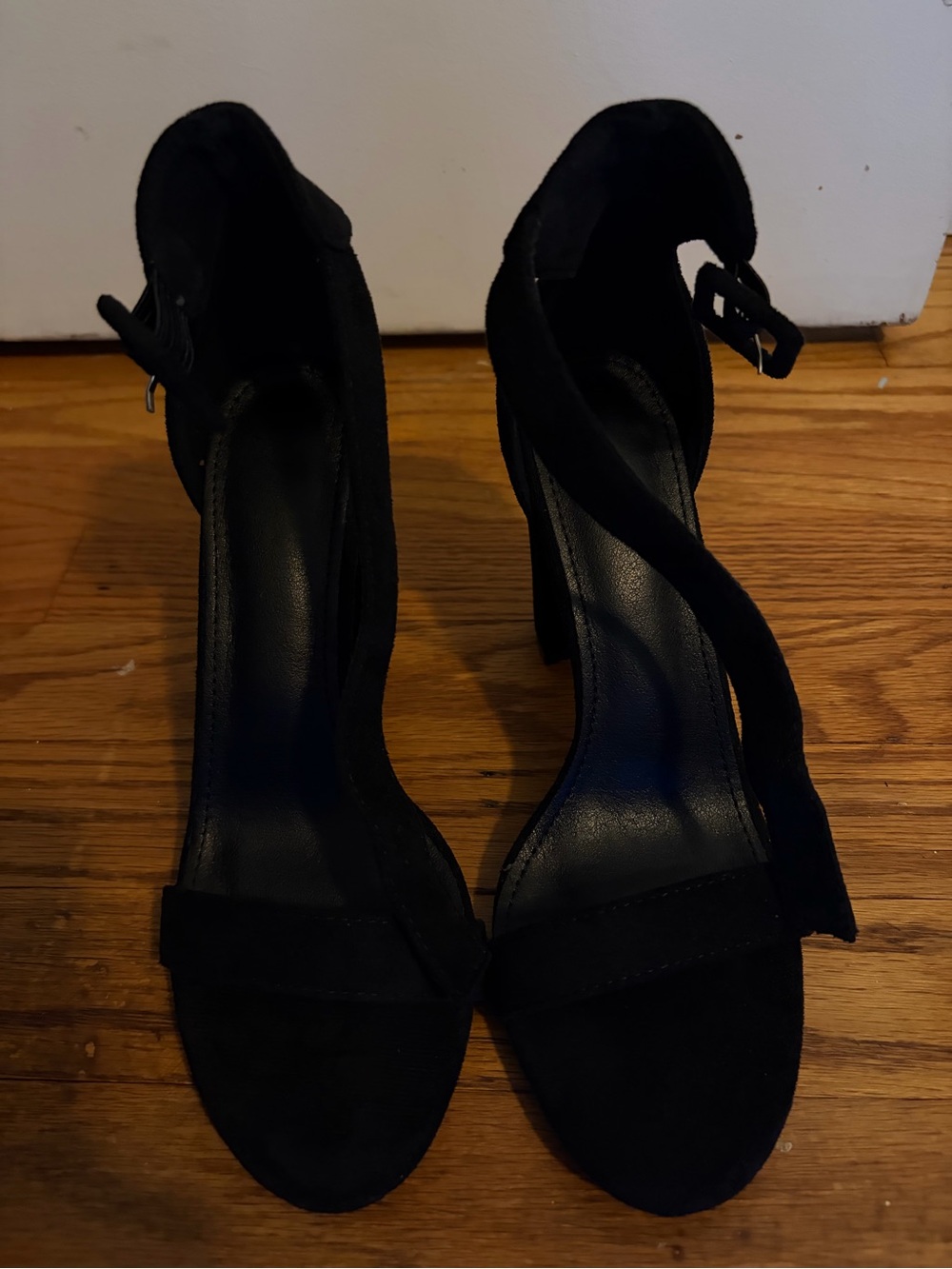 Black Womenโs Ankle-Strap Heeled Sandals